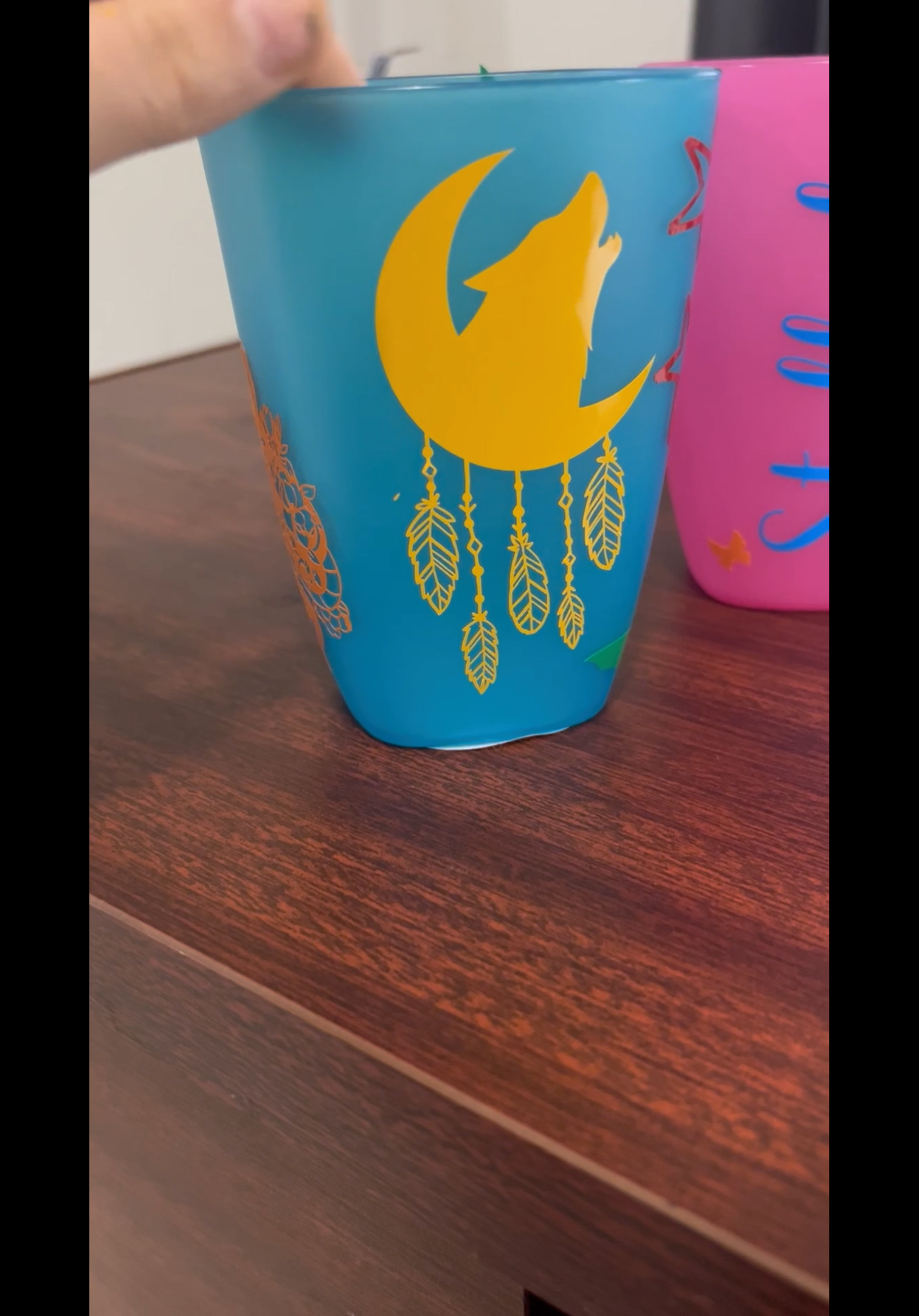Custom mugs and tumblers